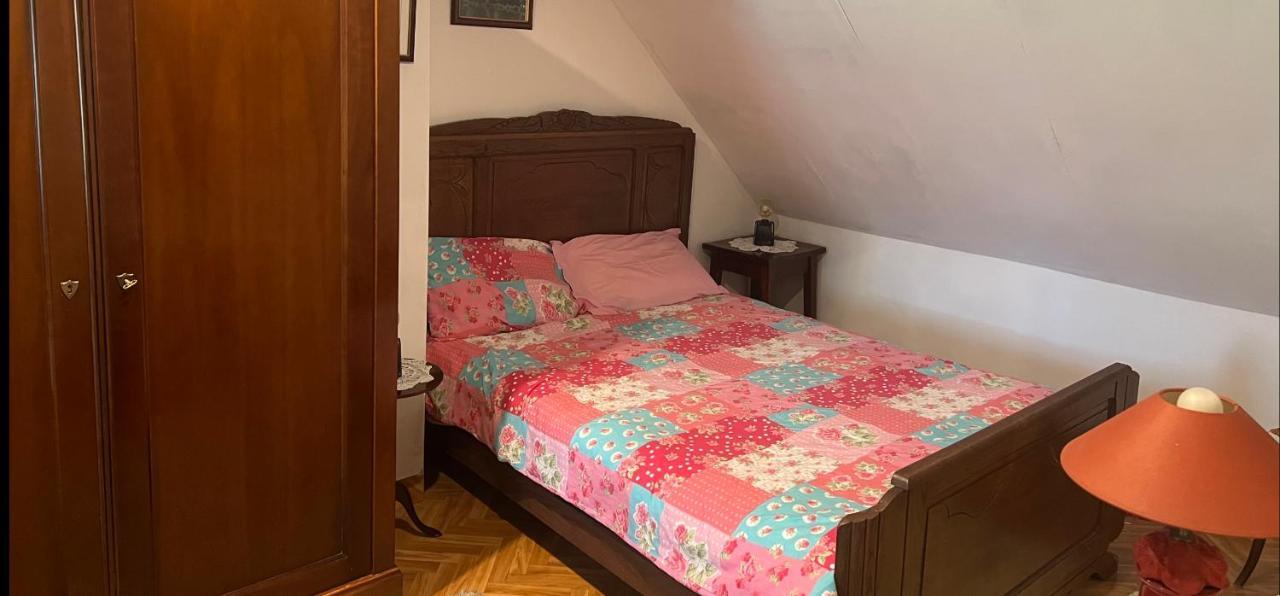 Double & Family Rooms In Tranquility In Blue Saint-Mars-sur-la-Futaie Eksteriør bilde