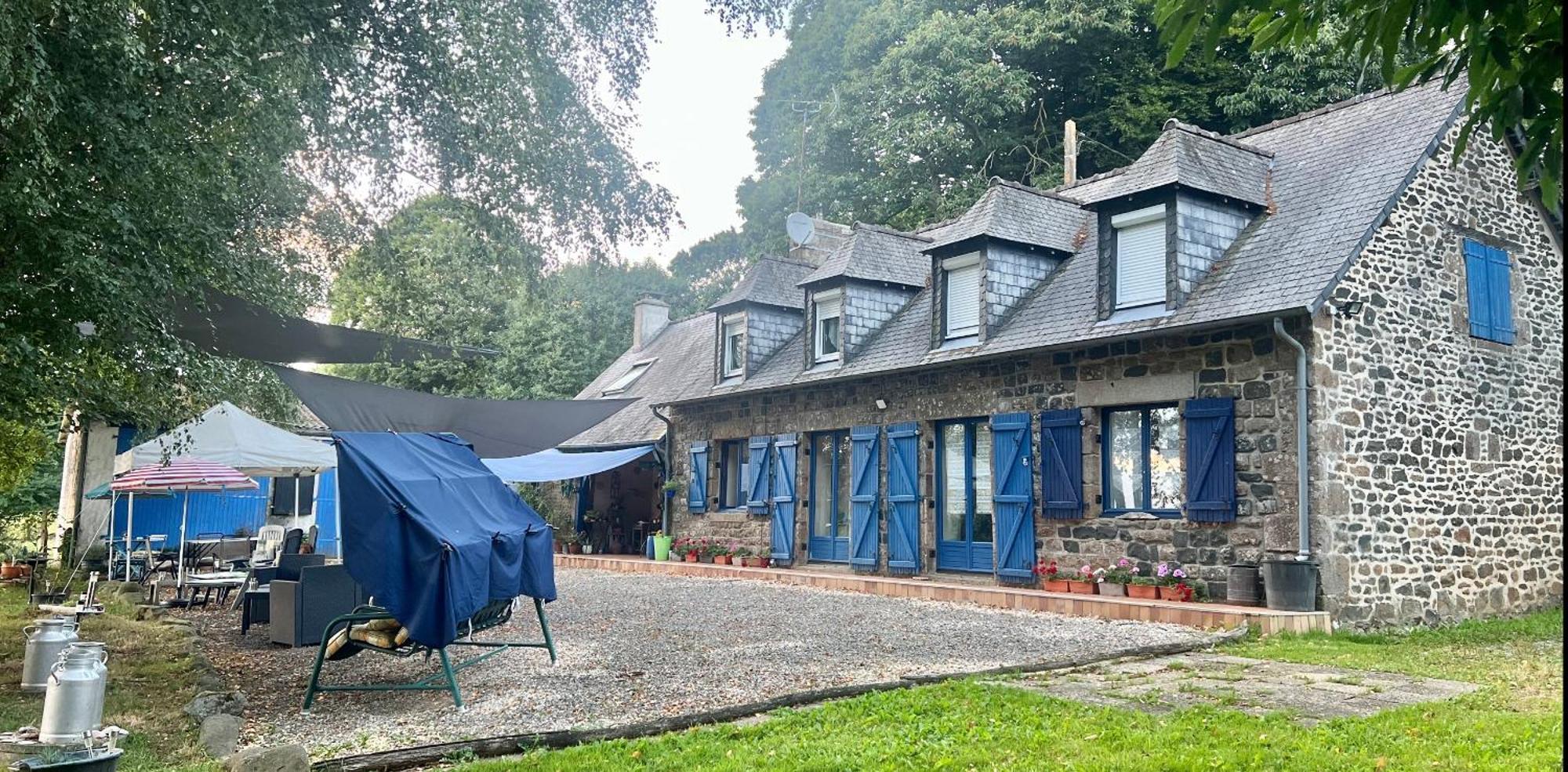 Double & Family Rooms In Tranquility In Blue Saint-Mars-sur-la-Futaie Eksteriør bilde